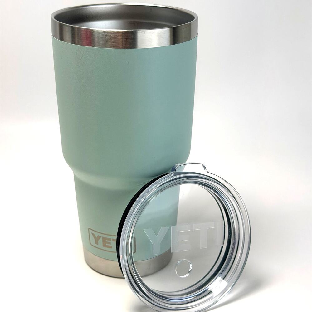 Yeti 30oz Tumbler Sagebush Green Stainless Steel Construction Straw Lid